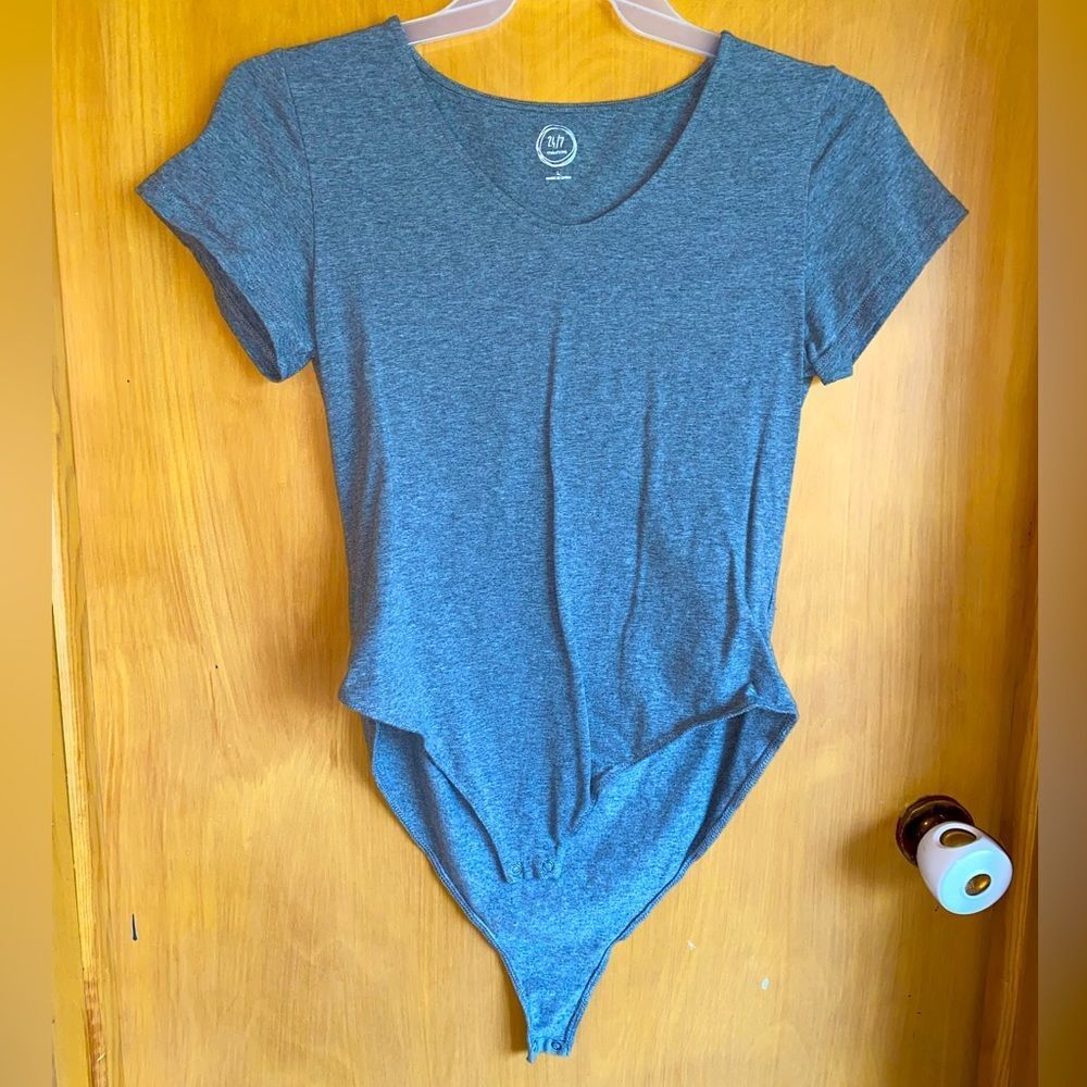 Maurice’s 24/7 Gray Bodysuit, Sz Large